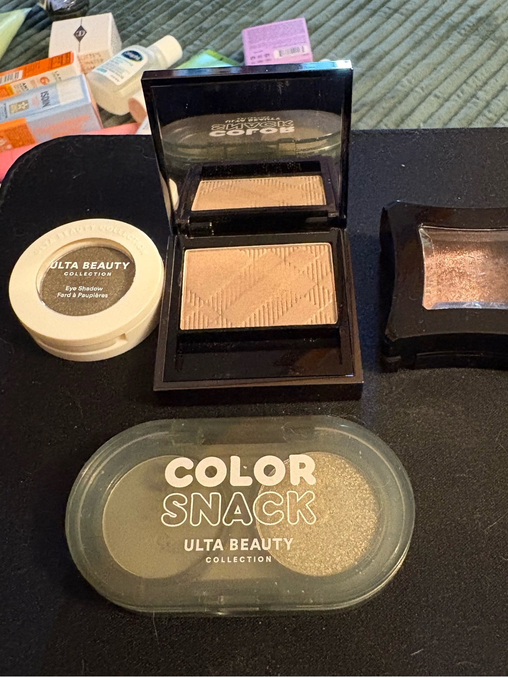 Eyeshadow set - Picture 2 of 6
